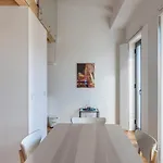 Alvaro's Charming Loft | Ac Daire *