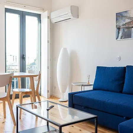 Alvaro's Charming Loft | Ac Appartement