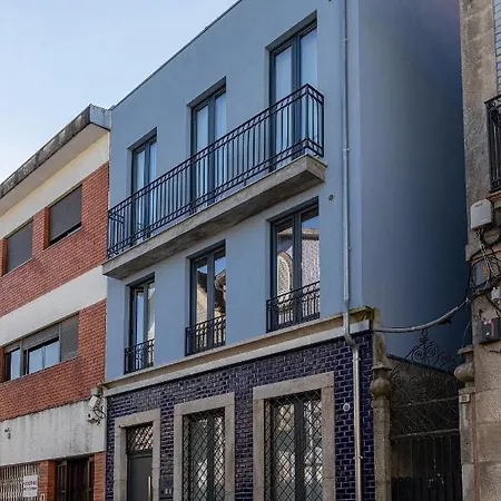 Alvaro's Charming Loft | Ac Appartement *