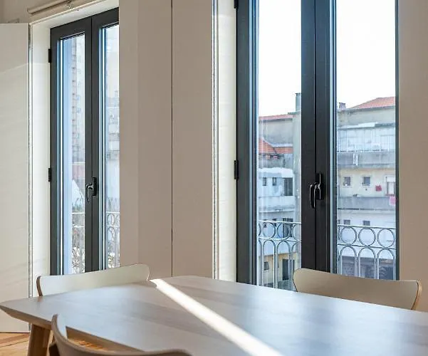 Alvaro's Charming Loft By Mp