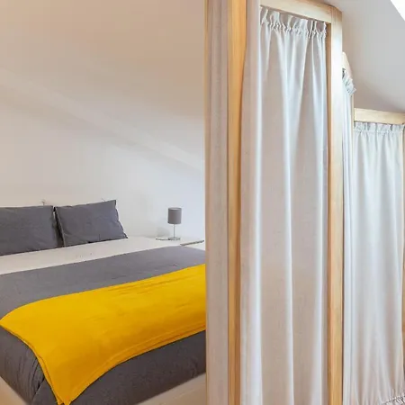 Alvaro's Charming Loft By Mp * 빌라노바데가이아