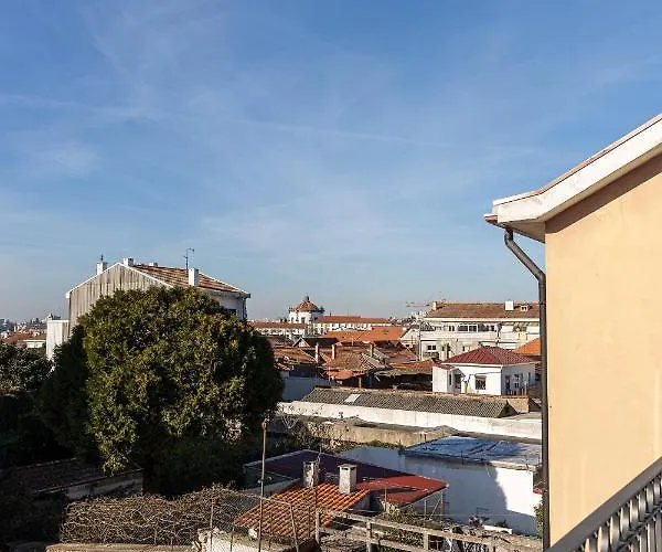 Alvaro's Charming Loft By Mp *