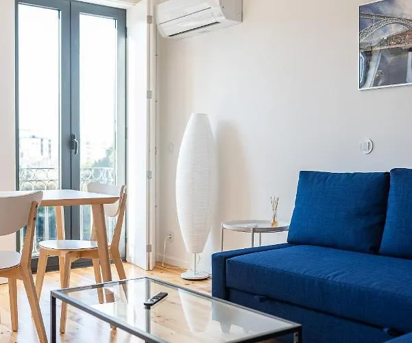 Alvaro's Charming Loft By Mp Apartmán