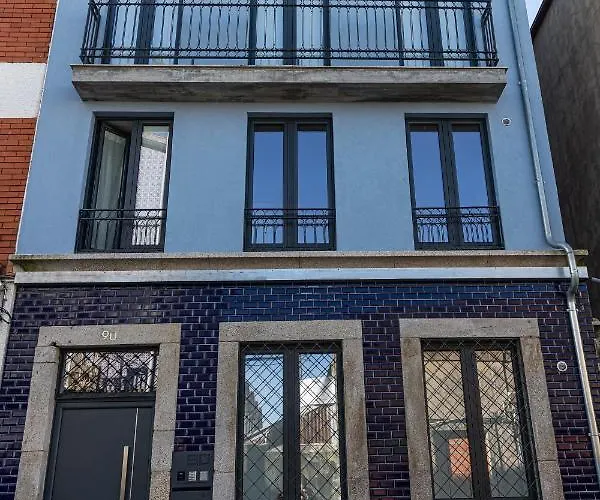 Alvaro's Charming Loft By Mp