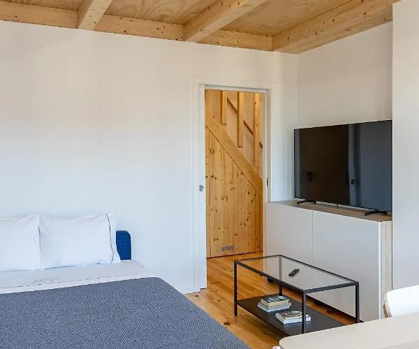 Alvaro's Charming Loft By Mp Apartmán *